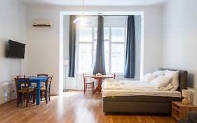 Violin Apartments