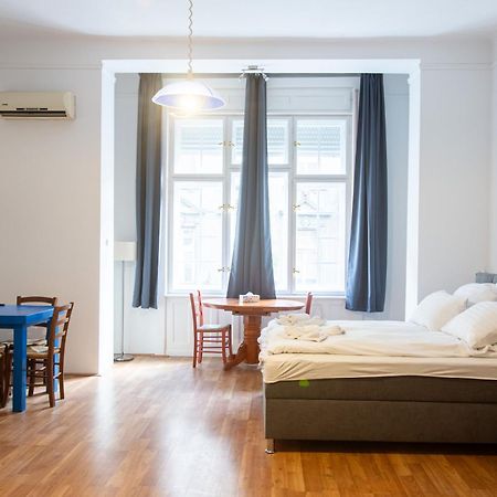 Violin Apartments Budapest Esterno foto